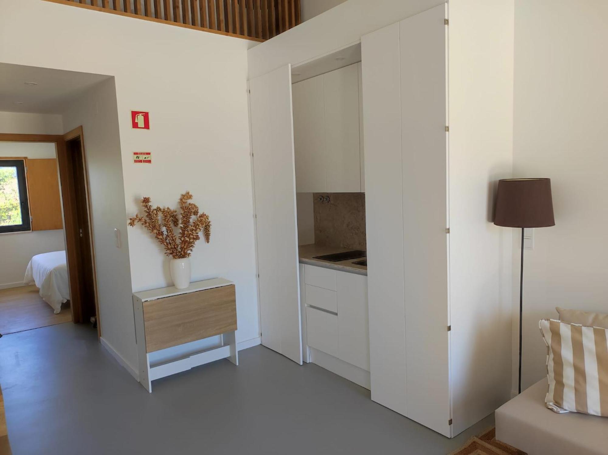 Ocean & Countryside Apartments Encarnacao Экстерьер фото